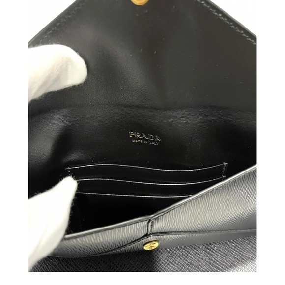 SOLD - Prada Logo Vitello Move Leather Envelope Long Wallet - Picture 5 of 7